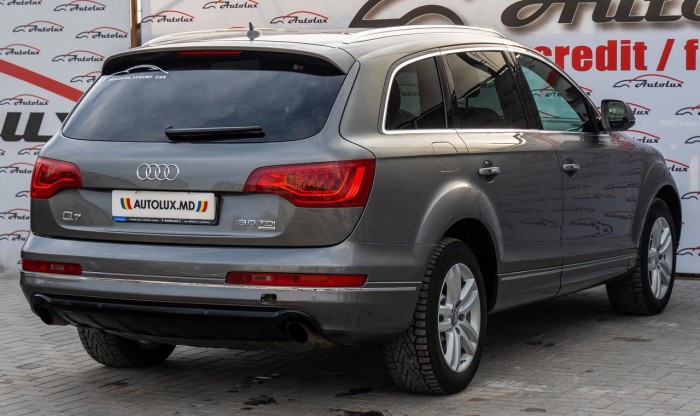 Audi Q7, 2010 an photo 4