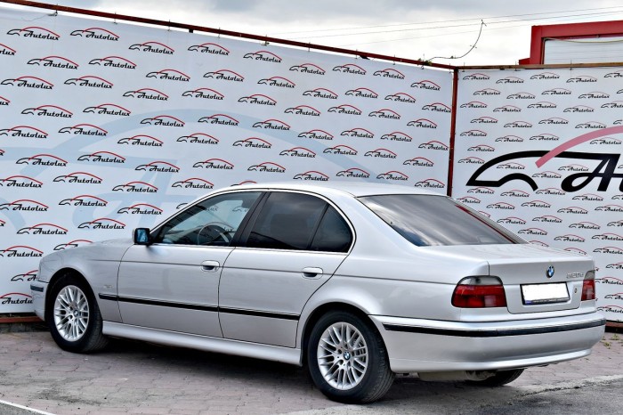 BMW 5 Series, 2000 an photo 2