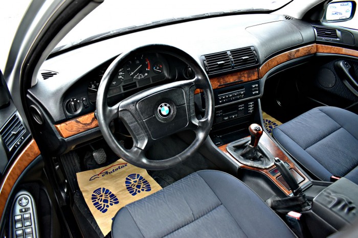 BMW 5 Series, 2000 an photo 7