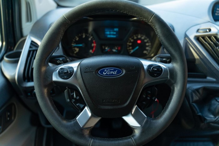 Ford Custom 2014 photo 11