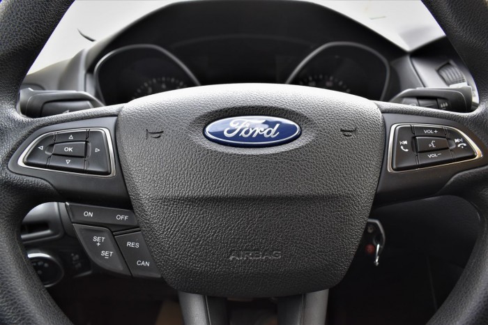 Ford Focus, 2016 an photo 12