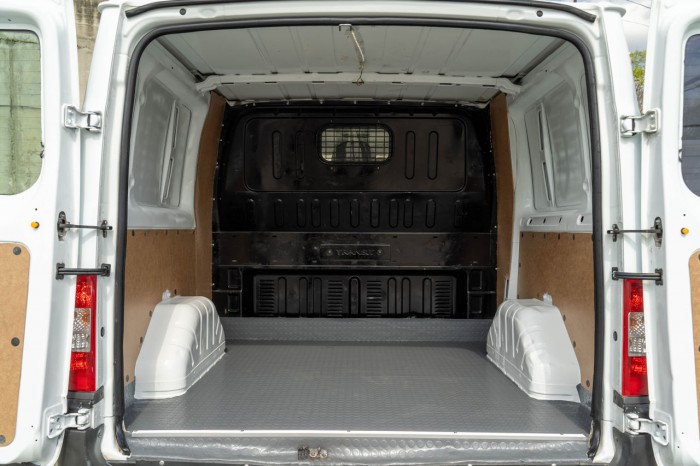 Ford Transit 2012 an photo 5