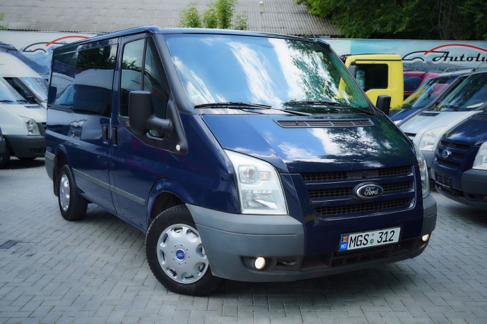 Ford Transit 2.2 Trend, 2011 an photo