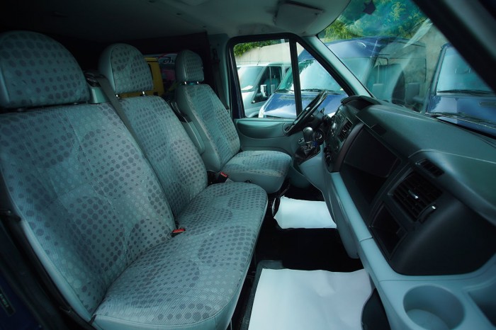 Ford Transit 2.2 Trend, 2011 an photo 14