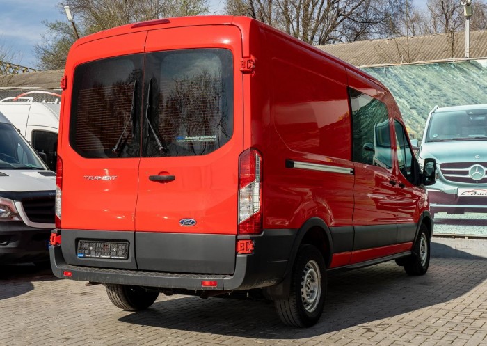 Ford Transit cu TVA, 2015 an photo 1