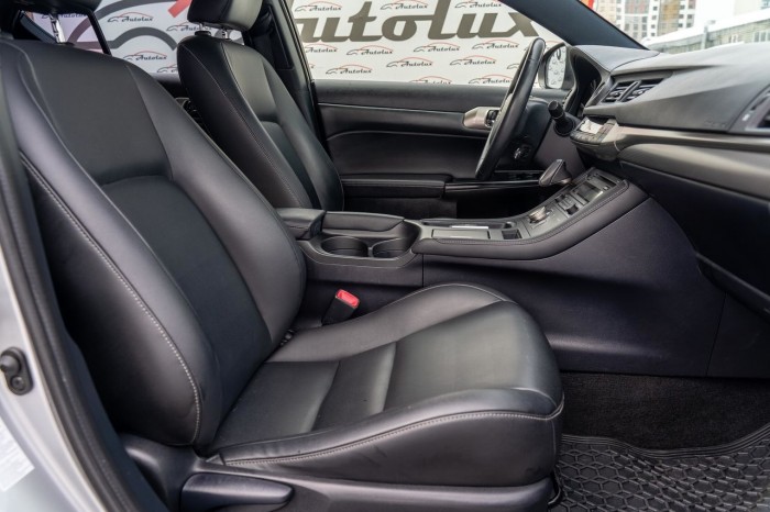 Lexus CT Series, 2015 photo 11