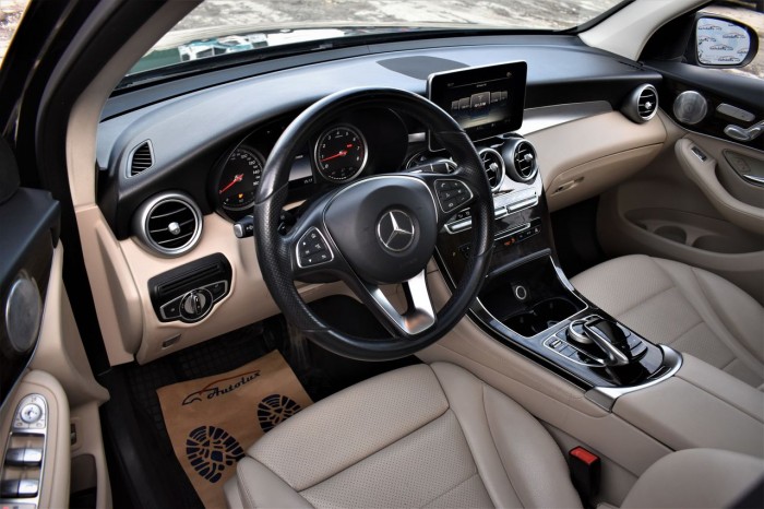 Mercedes GLC, 2015 an photo 5