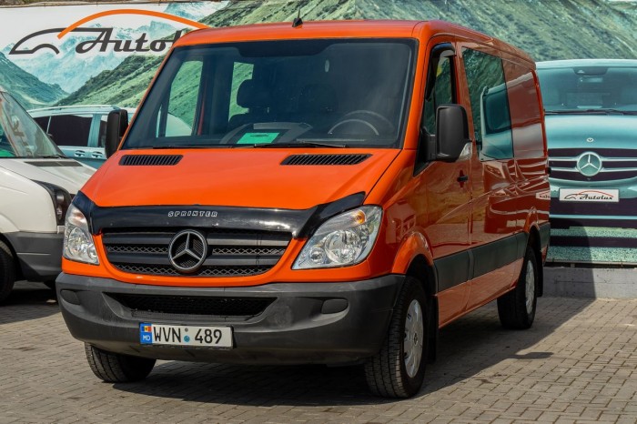 Mercedes Sprinter 313,6locuri, 2013 an photo 3