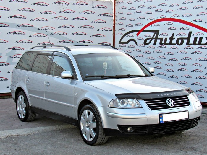 Volkswagen Passat, 2004 an photo