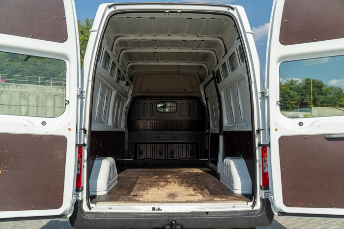 Ford Transit, 2012 an photo 15