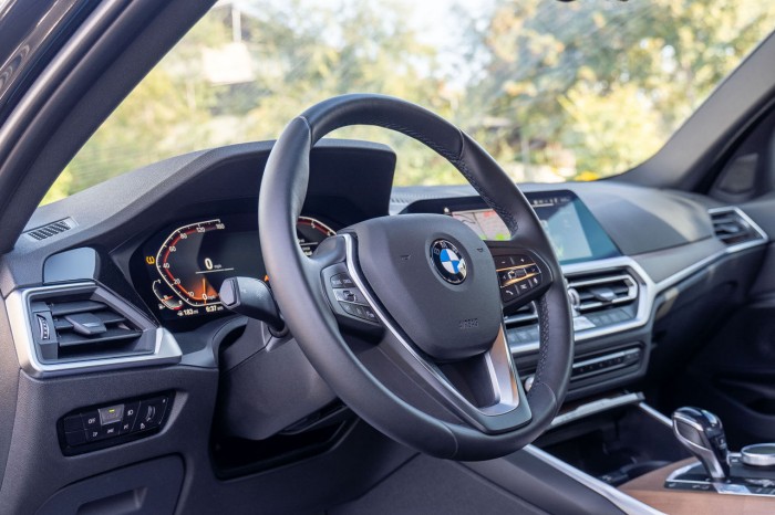 BMW 3 Series, 2020 an photo 5