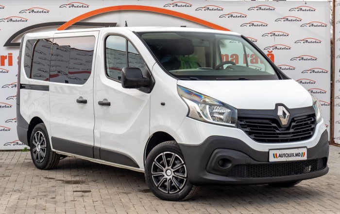 Renault Trafic, 2015 an photo