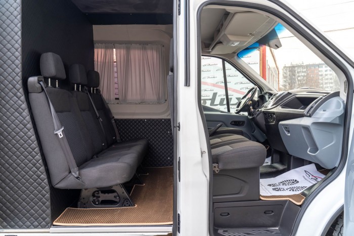 Ford Transit, 2015 an photo 10