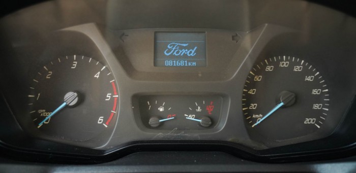 Ford Custom 9 Locuri, 2016 an photo 6