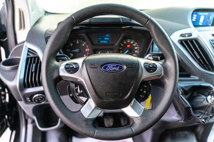 Ford Custom cu TVA, 2013 an photo 9