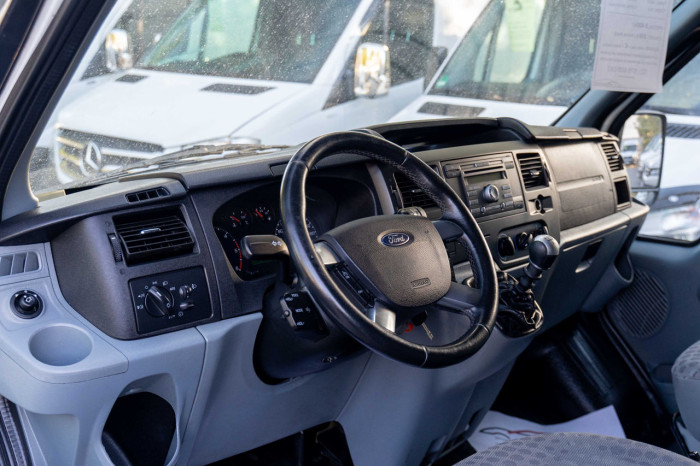 Ford Transit, 2013 an photo 5