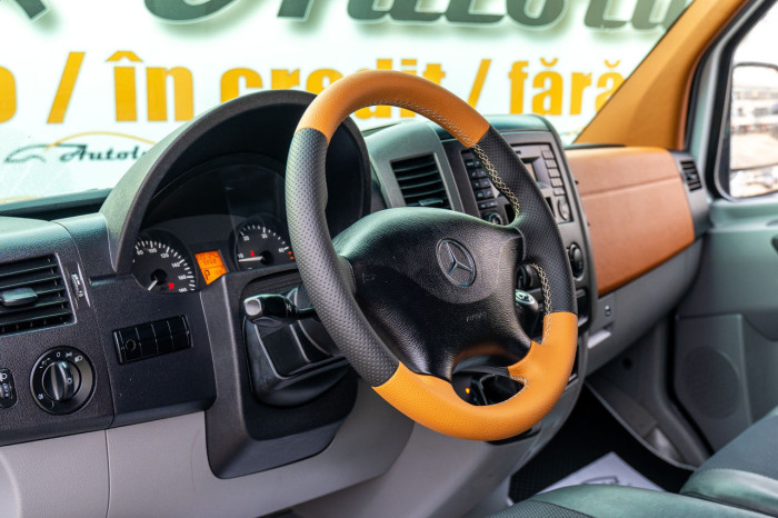 Mercedes 316 cu TVA Automat, 2016 an photo 8