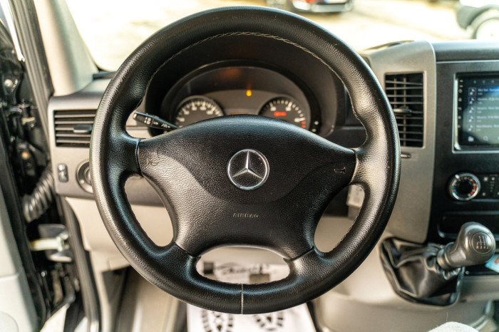 Mercedes Autoturism 9 Locuri, 2016 an photo 9