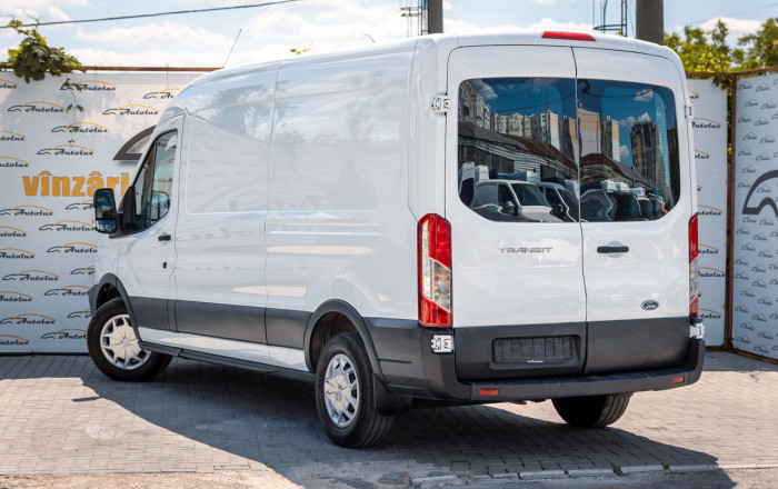 Ford Transit, 2015 an photo 1