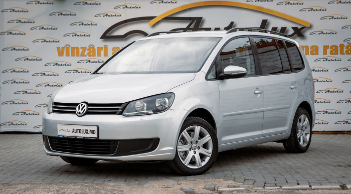 Volkswagen Touran, 2013 an photo 3