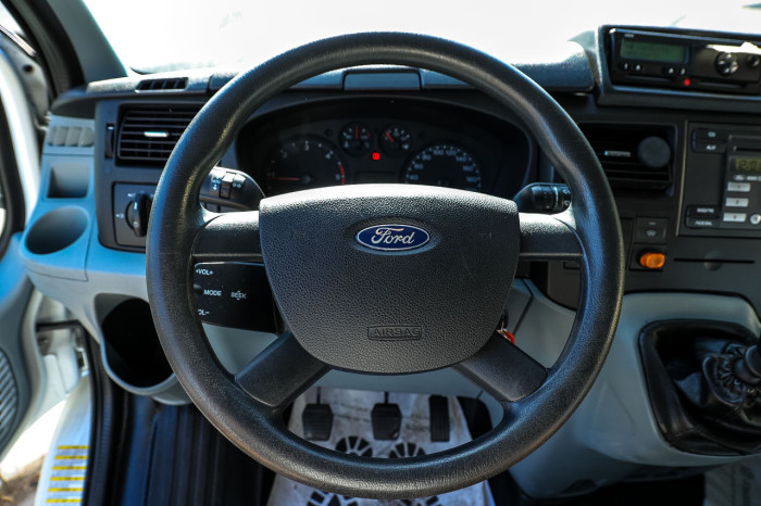 Ford Basculanta cu TVA, 2013 an photo 7