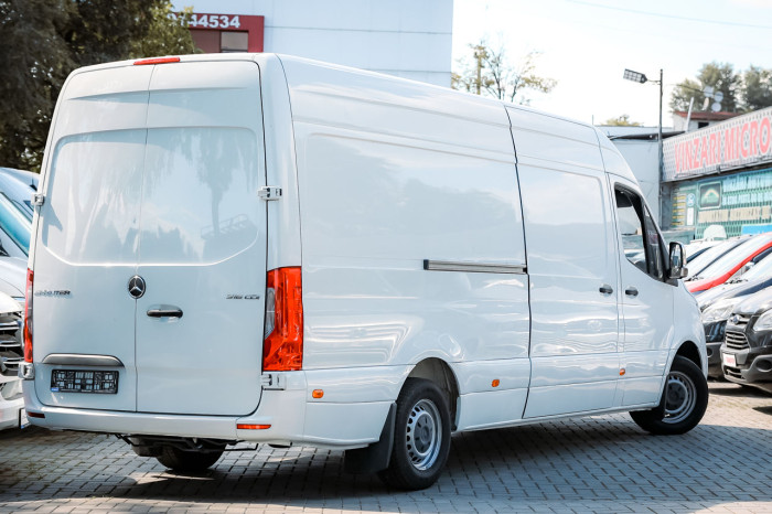 Mercedes Sprinter cu TVA, 2019 an photo 4