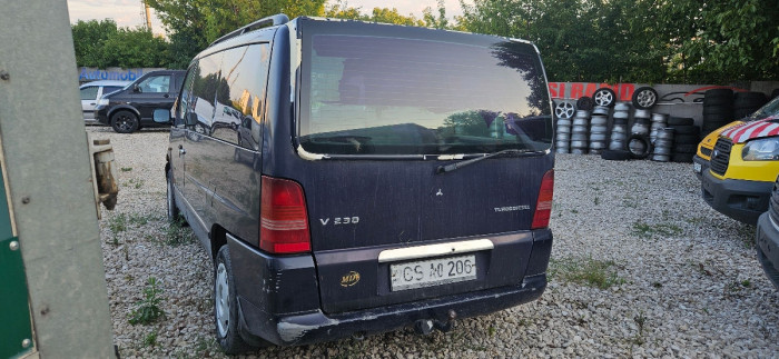 Mercedes Vito, 2000 an photo 3