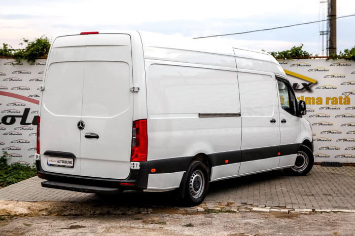 Mercedes Sprinter cu TVA, 2019 an photo 1