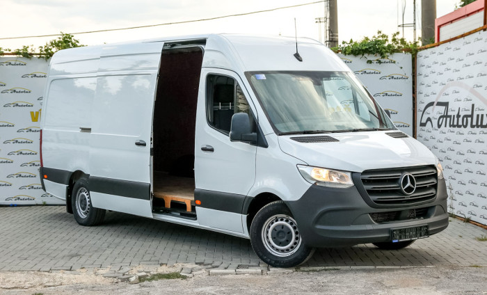 Mercedes Sprinter cu TVA, 2020 an photo