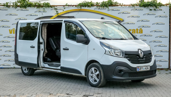 Renault Trafic, 2017 an photo