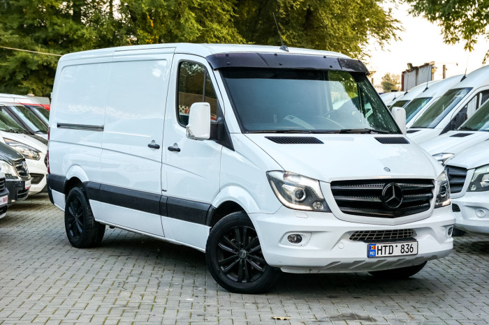 Mercedes Sprinter, 2014 an photo