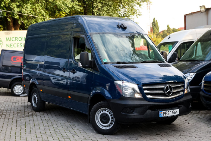 Mercedes Sprinter, 2017 an photo