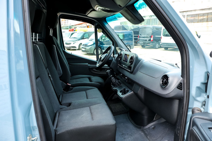 Mercedes Sprinter cu TVA, 2019 an photo 13