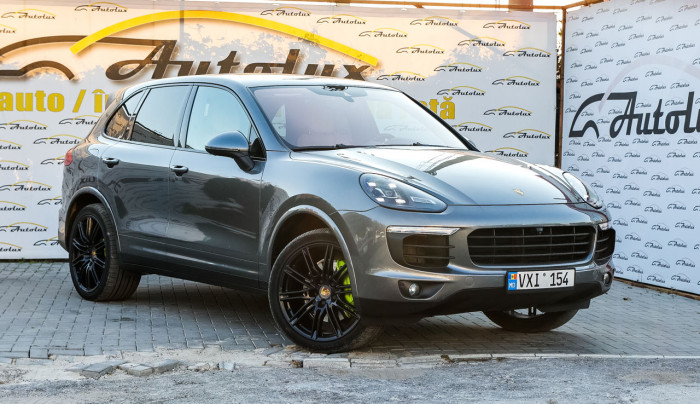 Porsche Cayenne, 2017 an photo