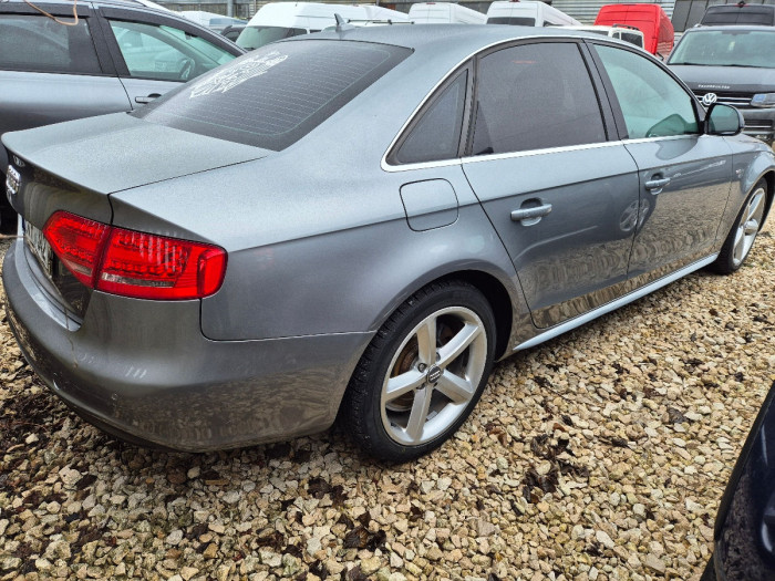 Audi A4, 2011 an photo 4