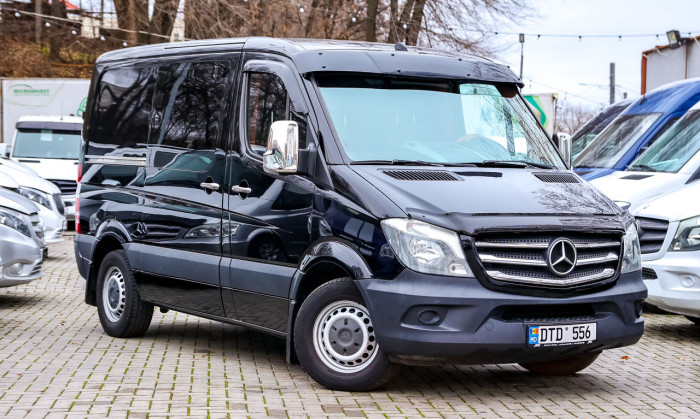 Mercedes Sprinter, 2015 an photo