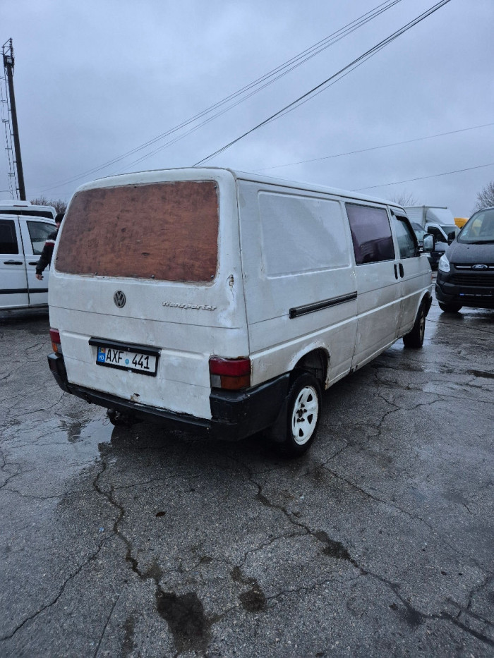 Volkswagen T 4 1.9 d, 1991 an photo 2