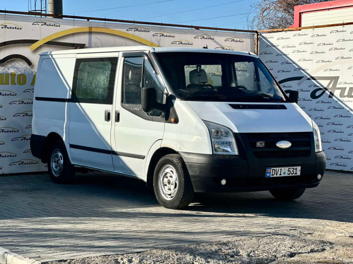 Ford Transit, 2008 an photo 1