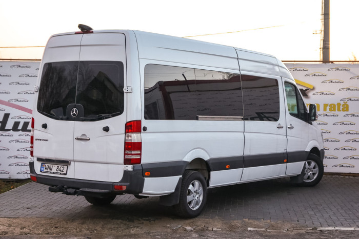 Mercedes Sprinter 7 Locuri, 2015 an photo 4