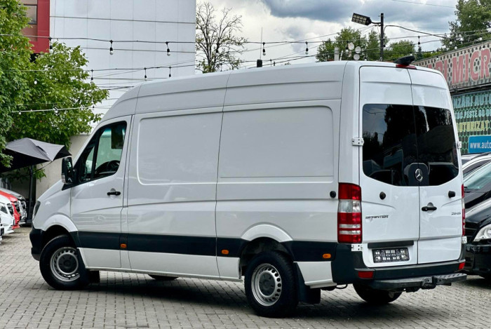 Mercedes Sprinter 163 cai  Full photo 2