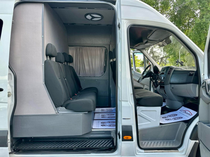 Mercedes Sprinter 316, 7 locuri photo 5