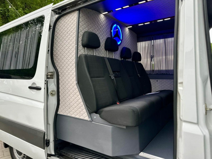 Mercedes Sprinter 7 locuri photo 6