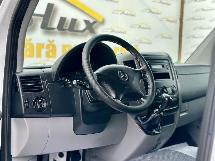 Mercedes SPRINTER photo 5