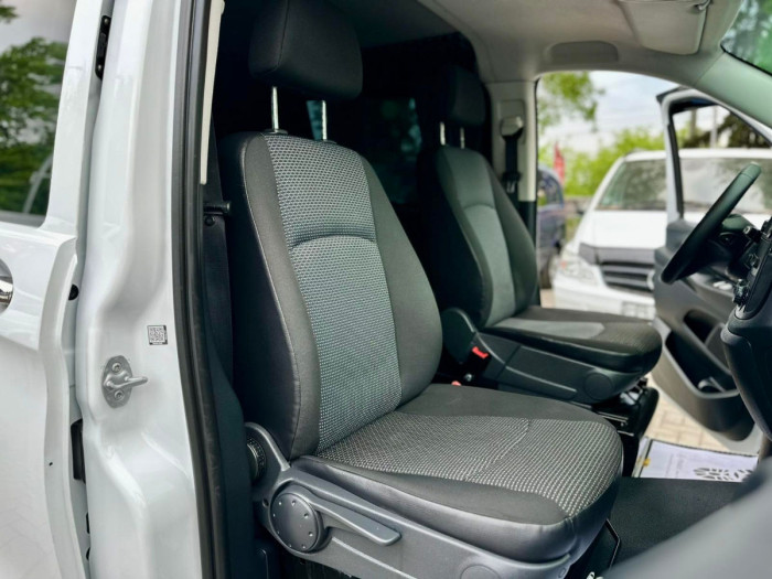 Mercedes Vito Automat 163 cai photo 6