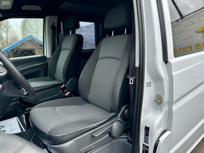 Mercedes Vito Extra Long photo 8