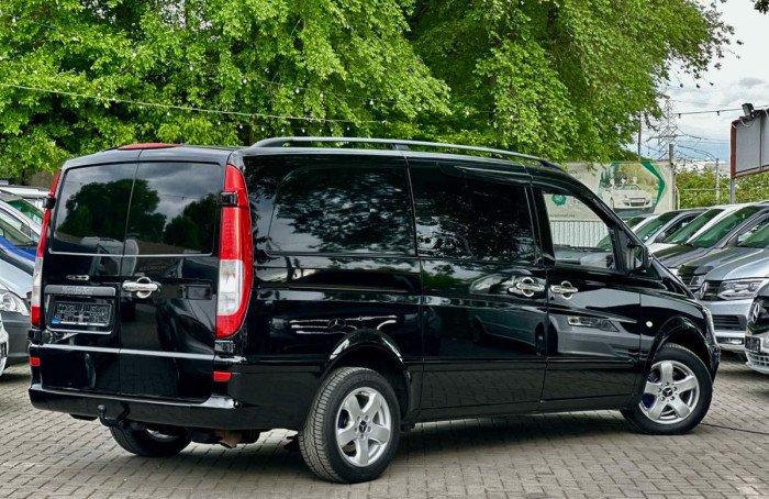 Mercedes Vito photo 5
