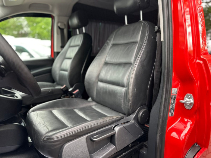 Mercedes Vito photo 6