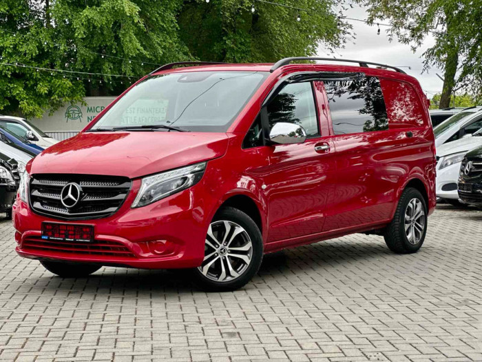 Mercedes Vito photo 3