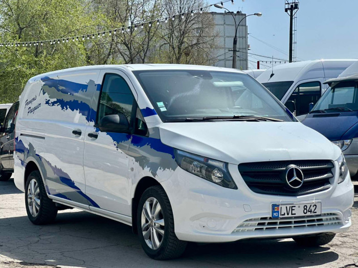 Mercedes Vito photo 1