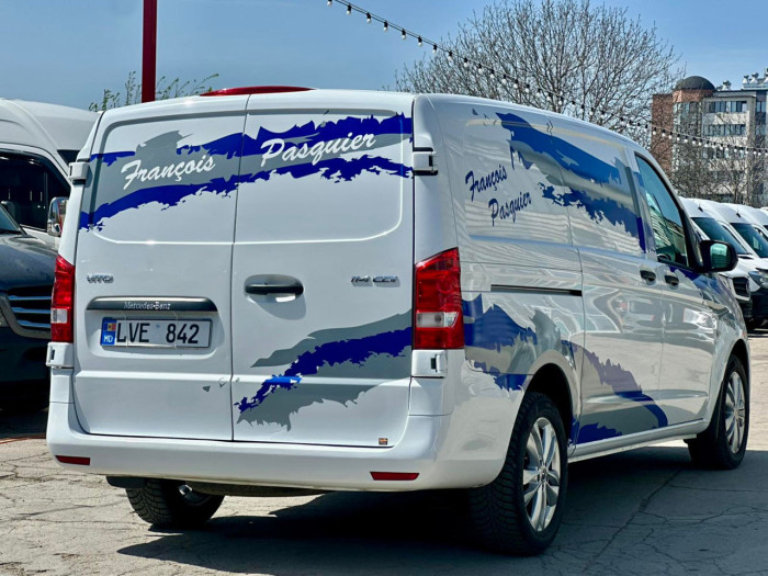 Mercedes Vito photo 4